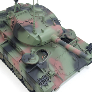 Pre-Order: M24 Chaffee- Pro Camo version with black metal tracks  in 1:16